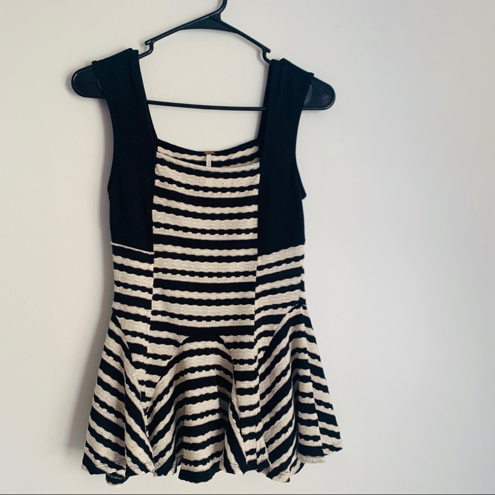 FREE PEOPLE BLACK/WHITE STRIPED TOP
